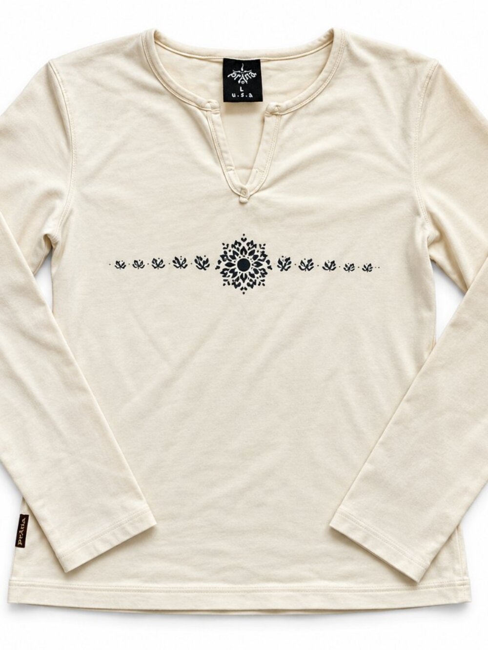 EUC Vintage prAna Breathe Women’s Cream Graphic Long Sleeve Made USA--Large